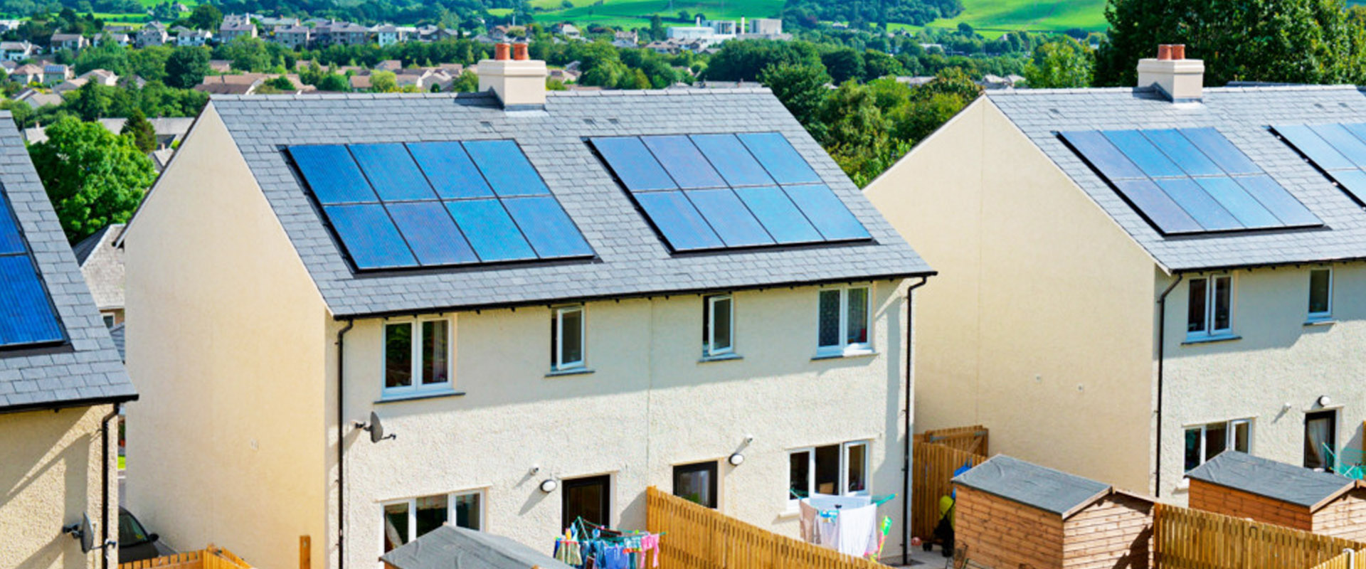 SOLUCIONES PARA<br>
INMOBILIARIAS<br>
Y CONSTRUCTORAS